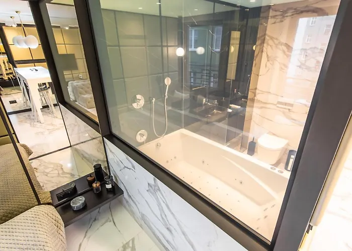 Lägenhet Super-apartamenty Vip Jacuzzi Poznań